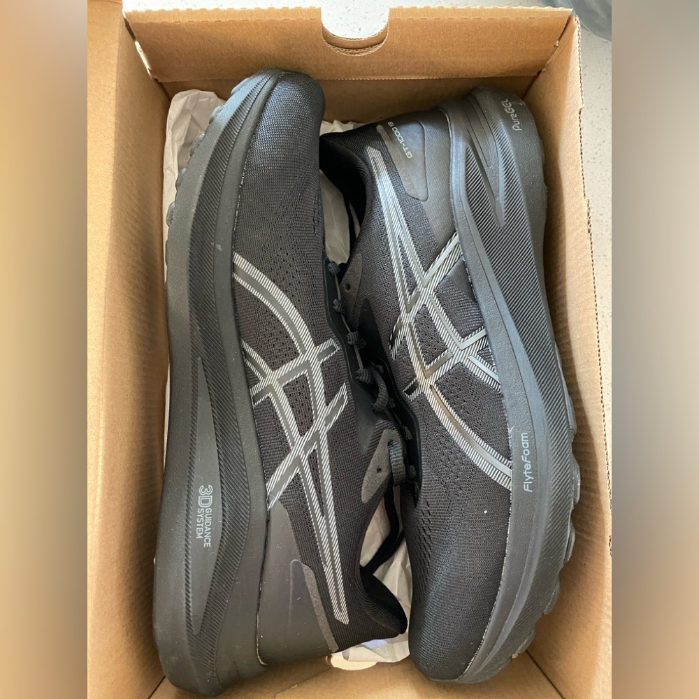 Men's ASICS GT-1000 13 Running Shoes - Size 11